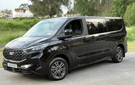 Porto Airport Minivan Transportation Tour Private