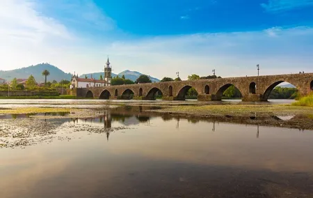 Private day trip: Porto to Guimaraes, Braga and Ponte de Lima