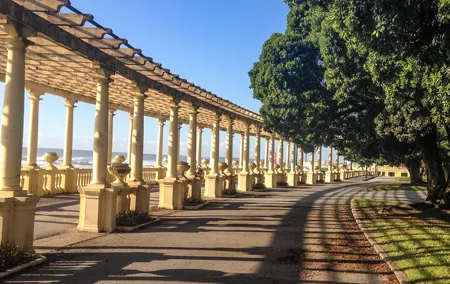 Private Tour in Porto with Lunch and Port Wine Tasting