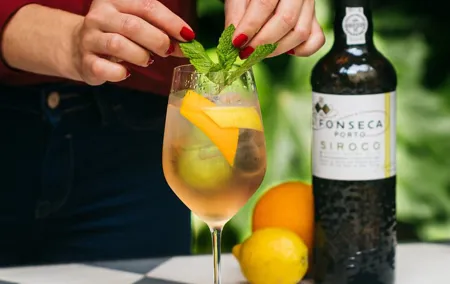 Port Wine Mixology: Fonseca Cellar Tour and Cocktails in Porto
