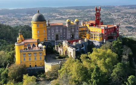 Guided Tour to Sintra, Pena, Regaleira, Cabo da Roca and Cascais