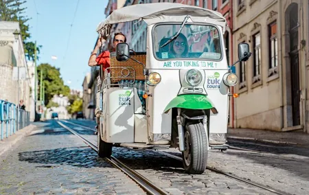 Explore Lisbon by Tuk Tuk: History and Viewpoints