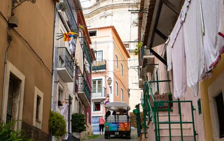 Private Tuk Tuk Tour Through Lisbon’s Historical Streets