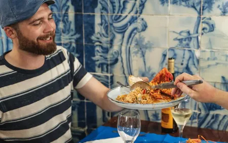 Lisbon Gastronomic Food Tour with Wine in Baixa