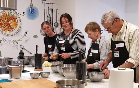 Lisbon Portuguese Cooking Class with 3-Course Dinner