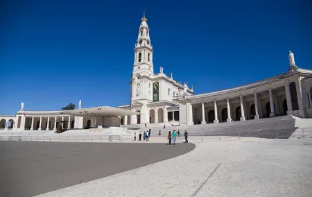 From Lisbon: Sanctuary of Fátima & the Little Shepherds Town