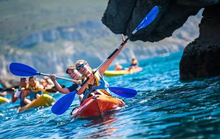 Half-Day Kayak Tour in Sesimbra