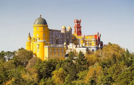 Sintra Private Hills Tour: Pena Palace & Moorish Castle Tickets