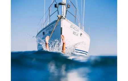 4h Private Boat Tour - Sailing, Swimming and Sunbathing