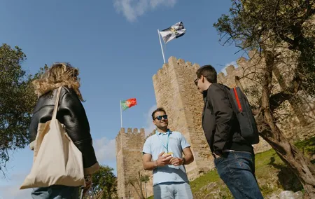 Lisbon: Skip-the-Line São Jorge Castle Guided Tour