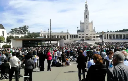 Private half-day tour from Lisbon to Fatima