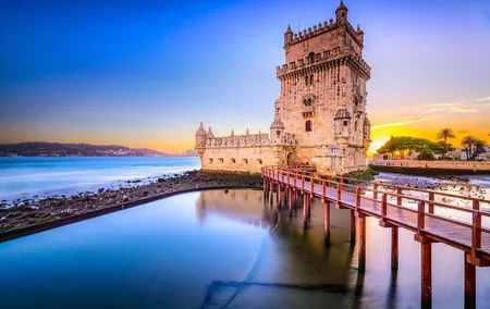 Belem and Jeronimos Monastery Guided Small Group Walking Tour