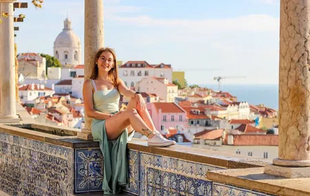 Photoshoot with a Local Professional Photographer in Lisbon