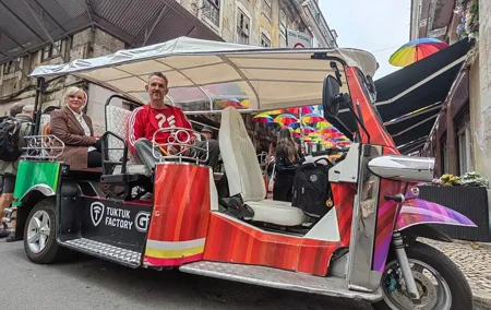 Private Tour in Lisbon with Tuk Tuk
