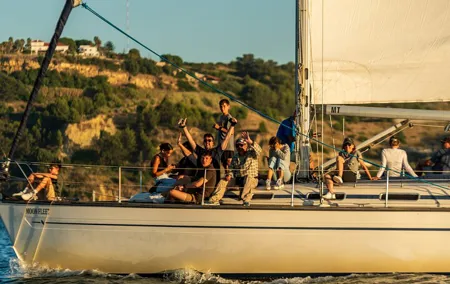 Sailboat Sunset Group Tour in Lisbon with welcome drink