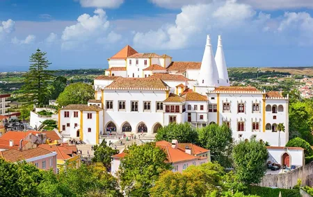 Sintra, Pena Palace, Cabo da Roca, Cascais Day Trip from Lisbon