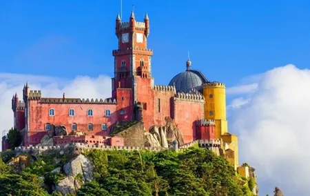 Magical Day Trip: Pena Palace, Sintra, CaboDa Roca & Cascais