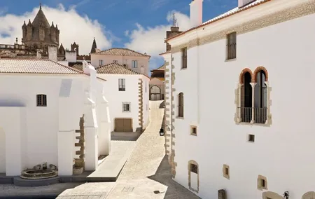 Evora from Lisbon Private Tour with All its Highlights
