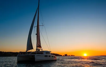 Sunset Catamaran in Lisbon | Music and Open Bar