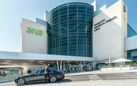 Lisbon Airport Private Transfer to Lisbon City Center