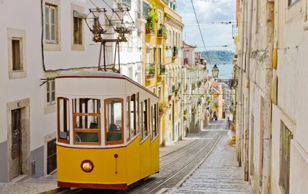 Lisbon in One Day Historic Small-Group Tour