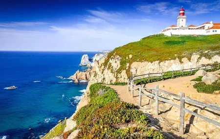 Half day Sintra PRIVATE TOUR Pena Palace + Roca Cape (2-6people)
