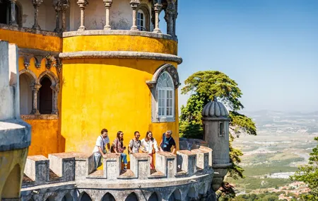 Lisbon Super Saver: 2-Day Sintra, Cascais, Fatima, Nazare and Obidos Small-Group Day Trips