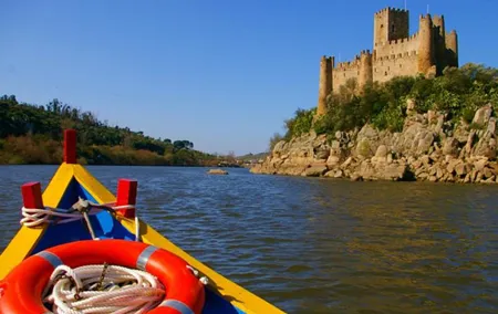 Templar River: Tomar and Almourol Private Tour