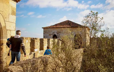 Private Historical Tour in Medieval Lisbon and St George Castle