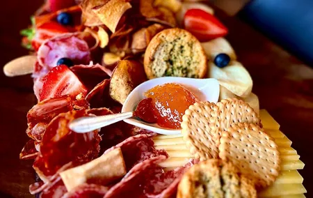 Premium Lisbon Wine and Tapas Tasting