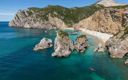 Setúbal, Arrábida & Sesimbra | Exclusive Private Wine Tour