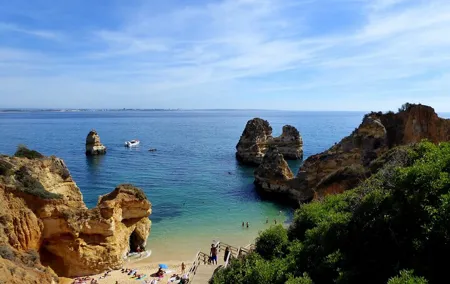 Private transfer from Lisbon to Lagos with 2 hours sightseeing