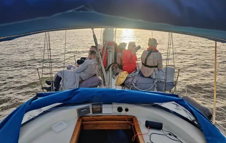 2 Hour Sailboat Sunset Tour by RiverMountain Lisbon