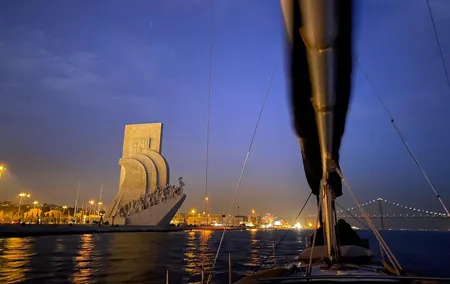 Lisbon Sailing Tour by Night