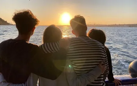 Lisbon Sunset Cruise with Live DJ and Drinks