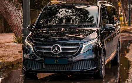 Private Transfer: Lisbon Airport to Lisbon