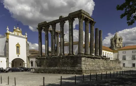 FullDEDay Private Tour to Évora from Lisbon