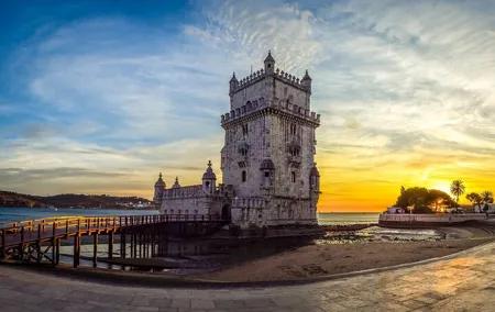 Lisbon Half day tour by Private Car