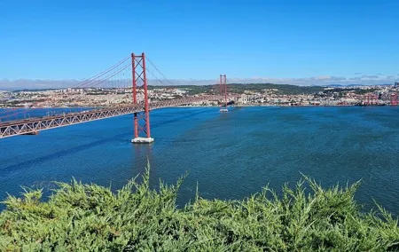 Lisbon car tour 3 hours