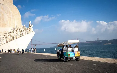 Tuk tuk tour in Belem area