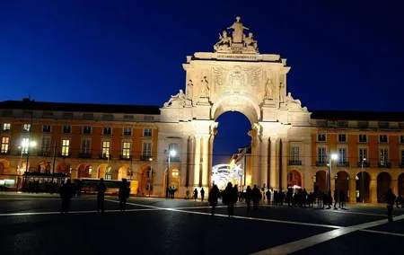 Night Lisbon Private Tour