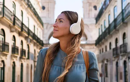 Self Guided Tour in Lisbon with 100 Captivating Audio Stories