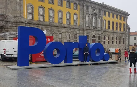 Transfer from Lisbon to Porto