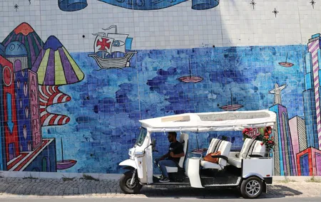 Lisbon Private Historic City Tour by Tuk-Tuk