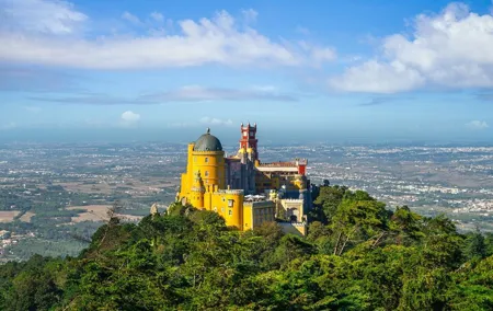Day trip Sintra Cascais Pena (tkts inc.) C.Roca Azenhas B.Hell