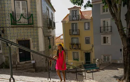 1h Secret Lisbon by Tuk Tuk - Mouraria, Graça & Alfama