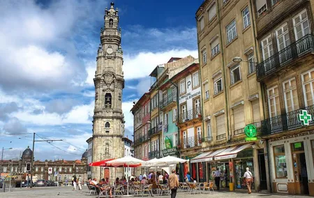 Porto and its charms - Tour from Lisbon