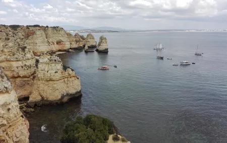 Lisbon to Algarve with stops along the coast