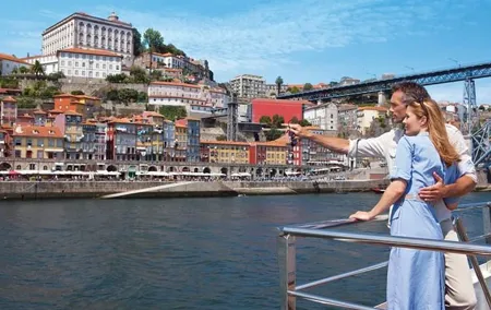 Explore Porto & Aveiro within Riverboat Cruises - Private Full Day Tour from Lisbon with Lunch