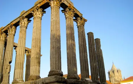 Evora Private Tour from Lisbon